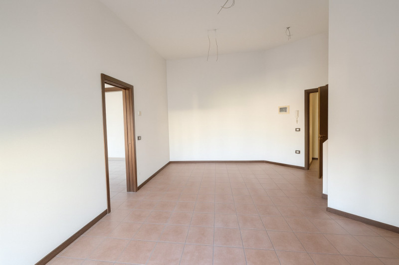 Scopri il tuo nuovo rifugio nel cuore di Camposampiero! Questo splendido appartamento di 60 mq è ...