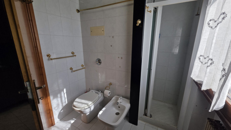 Proponiamo in vendita un grazioso appartamento bilocale di 37 mq situato nella tranquilla e ricer...