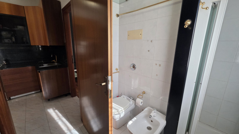 Proponiamo in vendita un grazioso appartamento bilocale di 37 mq situato nella tranquilla e ricer...