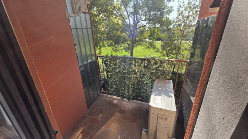 Proponiamo in vendita un grazioso appartamento bilocale di 37 mq situato nella tranquilla e ricer...