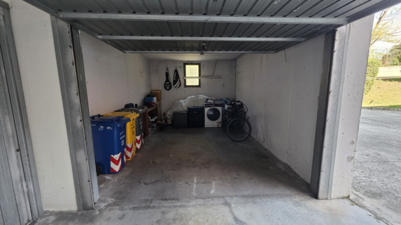 Proponiamo in vendita un grazioso appartamento bilocale di 37 mq situato nella tranquilla e ricer...