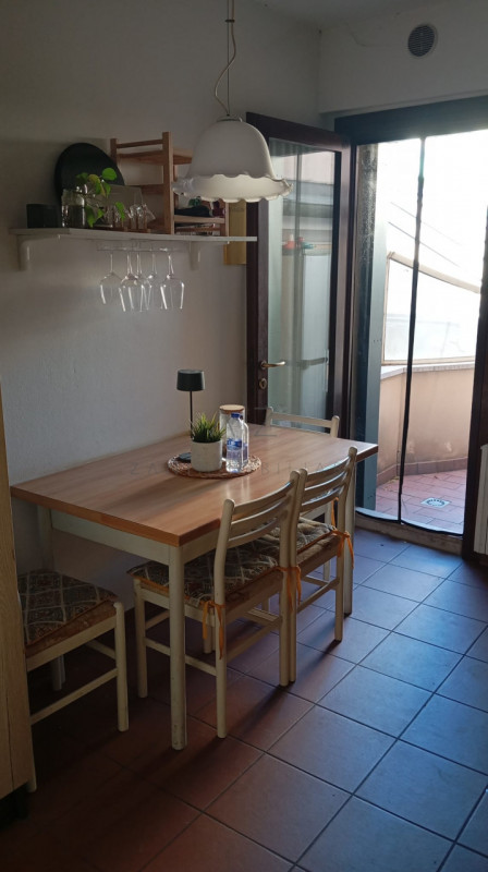 Proponiamo appartamento due camere e due bagni in affitto, nel pieno centro di Castelfranco Venet...