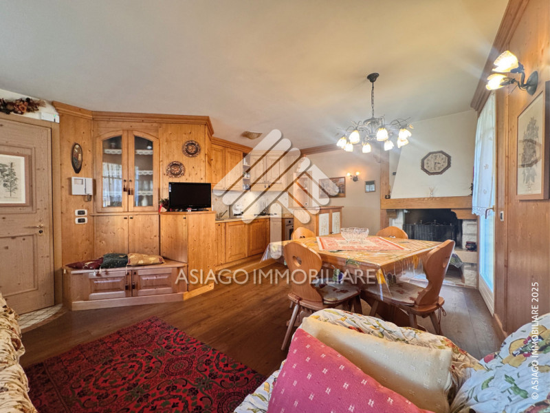 Appartamento Turistico con disponibilità per i mesi di DICEMBRE - GENNAIO - FEBBRAIO. In Piazzett...