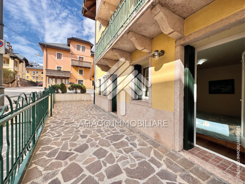 Appartamento Turistico con disponibilità per i mesi di DICEMBRE - GENNAIO - FEBBRAIO. In Piazzett...