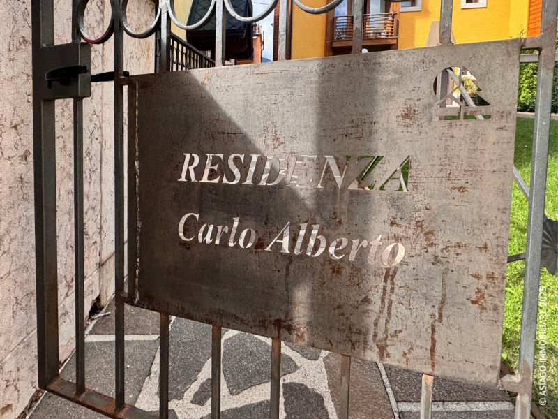 Appartamento Turistico con disponibilità per i mesi di DICEMBRE - GENNAIO - FEBBRAIO. In Piazzett...