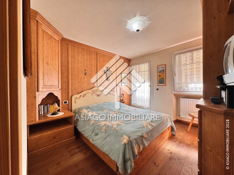 Appartamento Turistico con disponibilità per i mesi di DICEMBRE - GENNAIO - FEBBRAIO. In Piazzett...