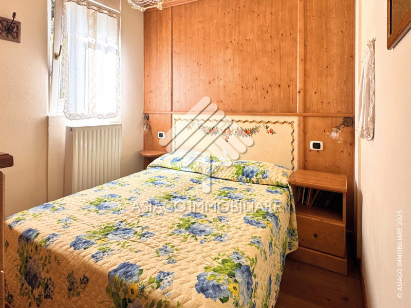 Appartamento Turistico con disponibilità per i mesi di DICEMBRE - GENNAIO - FEBBRAIO. In Piazzett...