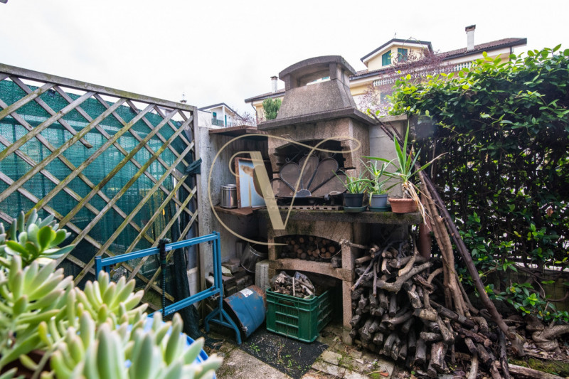 Albignasego – Via della Croce Verde, N. 15

In zona residenziale tranquilla e comoda ai principal...