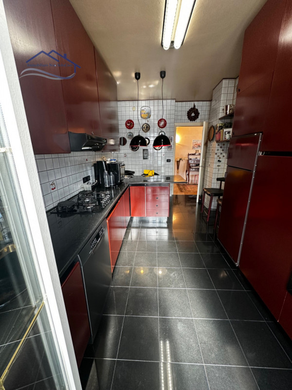 ZONA ARCELLA/SS. TRINITA', ed esattamente in Via BUONARROTI, proponiamo in vendita un bell' appar...