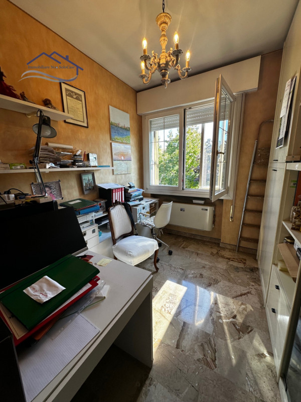 ZONA ARCELLA/SS. TRINITA', ed esattamente in Via BUONARROTI, proponiamo in vendita un bell' appar...