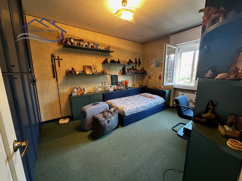 ZONA ARCELLA/SS. TRINITA', ed esattamente in Via BUONARROTI, proponiamo in vendita un bell' appar...