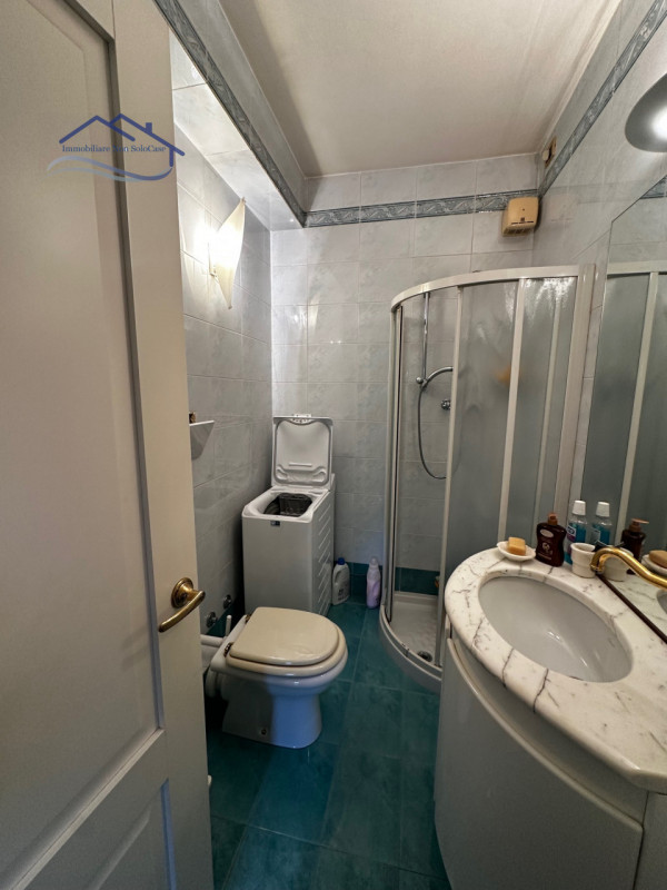 ZONA ARCELLA/SS. TRINITA', ed esattamente in Via BUONARROTI, proponiamo in vendita un bell' appar...