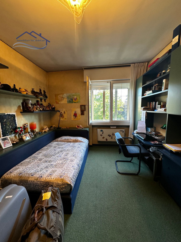 ZONA ARCELLA/SS. TRINITA', ed esattamente in Via BUONARROTI, proponiamo in vendita un bell' appar...