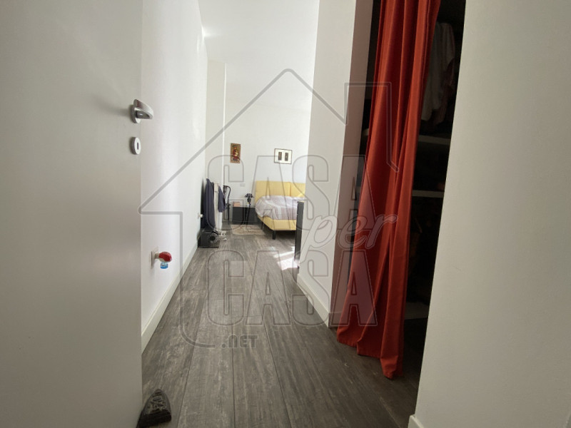 Nel cuore della città, all’interno di un palazzo prestigioso con servizio di portineria, proponia...