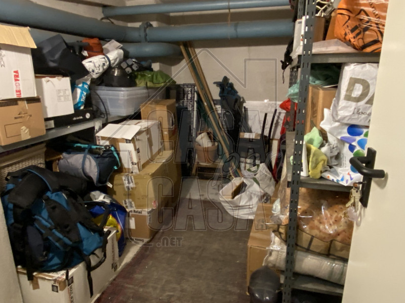 Nel cuore della città, all’interno di un palazzo prestigioso con servizio di portineria, proponia...