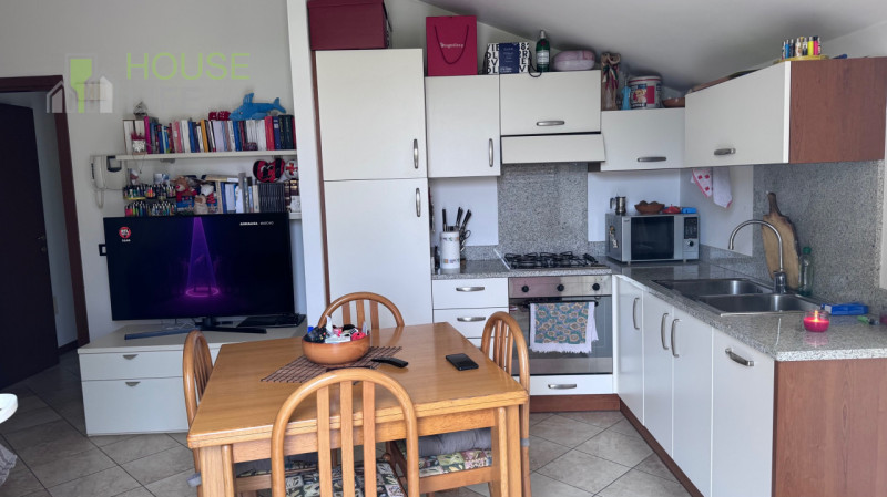 SANTORSO: Per uso investimento, recente MINI APPARTAMENTO "LOCATO" posto al piano primo con ingre...