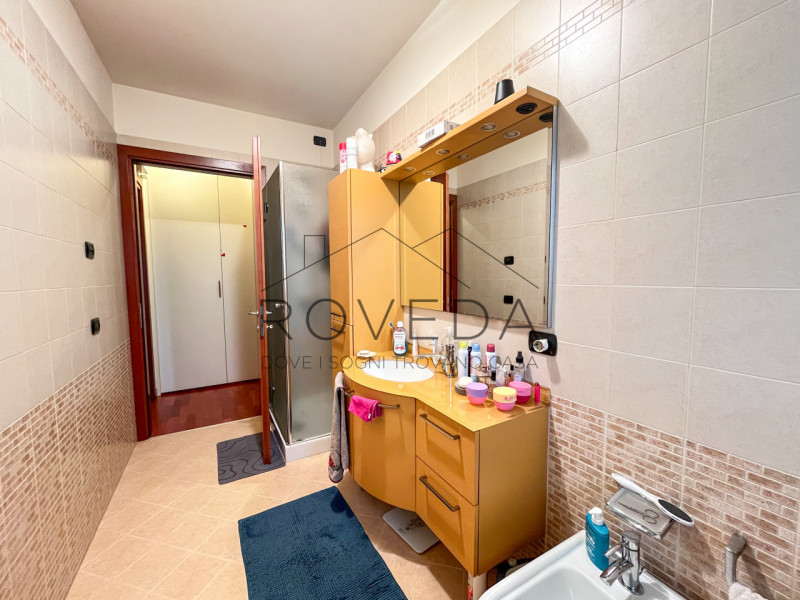 PONZANO VENETO

RIFERIMENTO: PV3

L'agenzia immobiliare Roveda ha il piacere di proporvi in vendi...