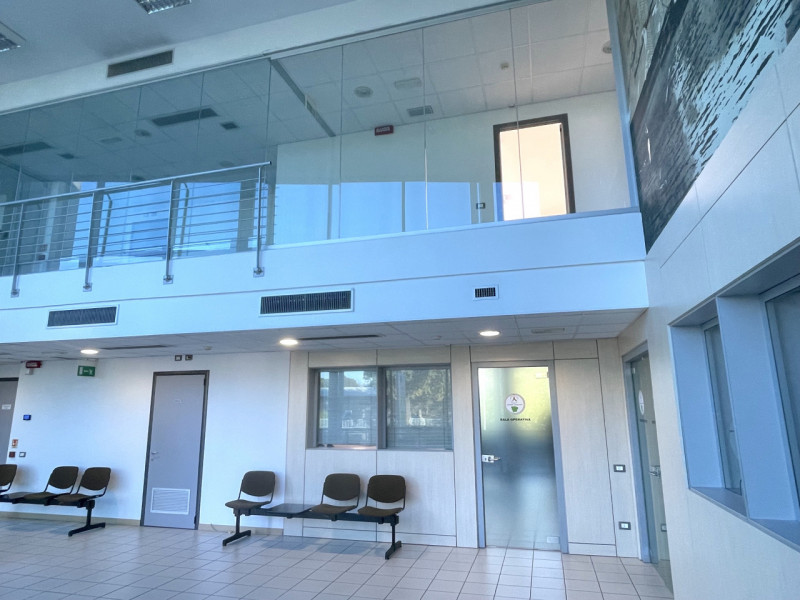 ZONA INDUSTRIALE DI CONSELVE - BAGNOLI DI SOPRA: Prestigioso Ufficio di complessivi 310 mq. circa...