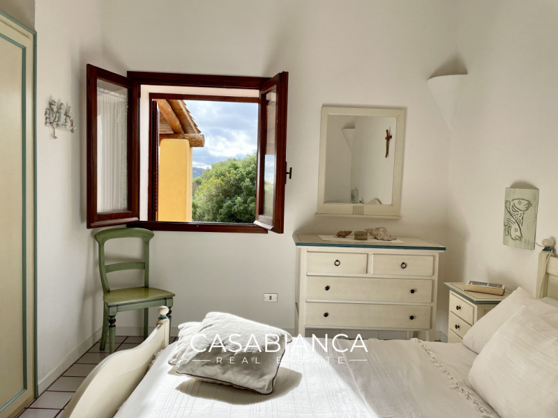 All’interno del rinomato villaggio residenziale “Capizza di Vacca”, perfettamente integrato nel p...