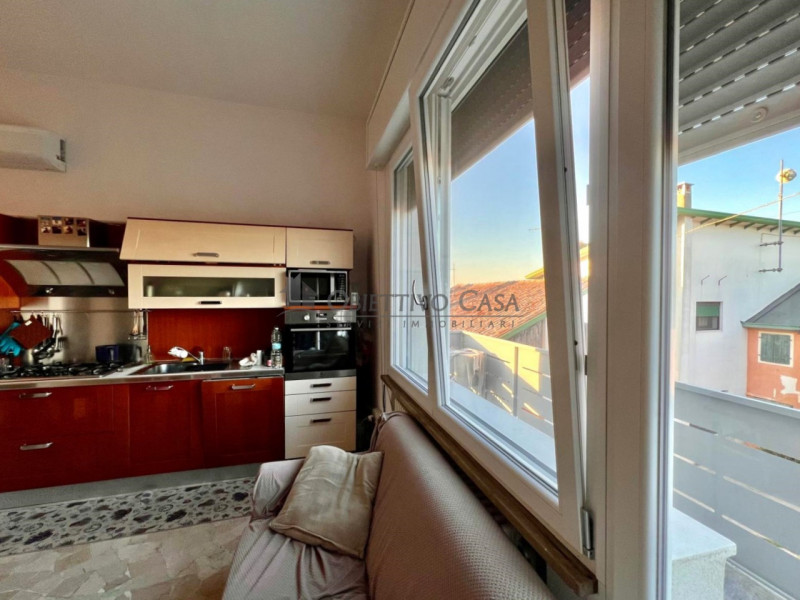 RIF. CM275 – CAMPOLONGO MAGGIORE (VE) 

OCCASIONE IRRIPETIBILE: RESIDENZA CLASSE A2 CON ENORME PO...