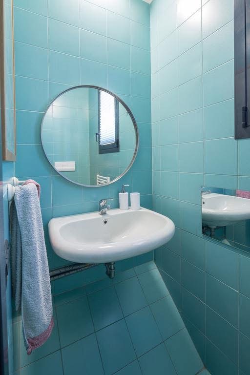 OTTIMA CASA SINGOLA SU DUE LIVELLI CON GIARDINO PRIVATO AFFITTASI AD IMPRESA

Zona Sant' Osvaldo,...