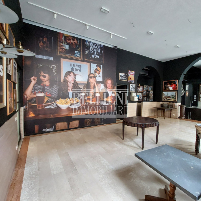 CORSO PALLADIO: Se stai cercando uno spazio commerciale nel cuore pulsante di Vicenza, questa è l...