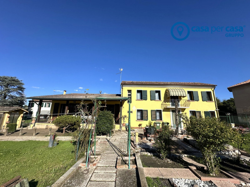 APPROVATO GRUPPO CASA PER CASA: VALUTATO, CONTROLLATO, GESTITO IN ESCLUSIVA

ZONA: Posizionata ne...