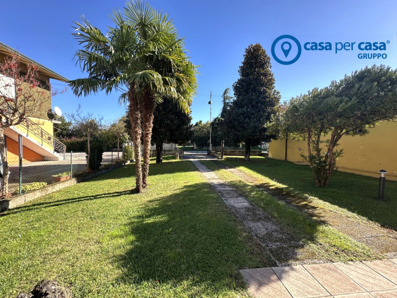 APPROVATO GRUPPO CASA PER CASA: VALUTATO, CONTROLLATO, GESTITO IN ESCLUSIVA

ZONA: Posizionata ne...