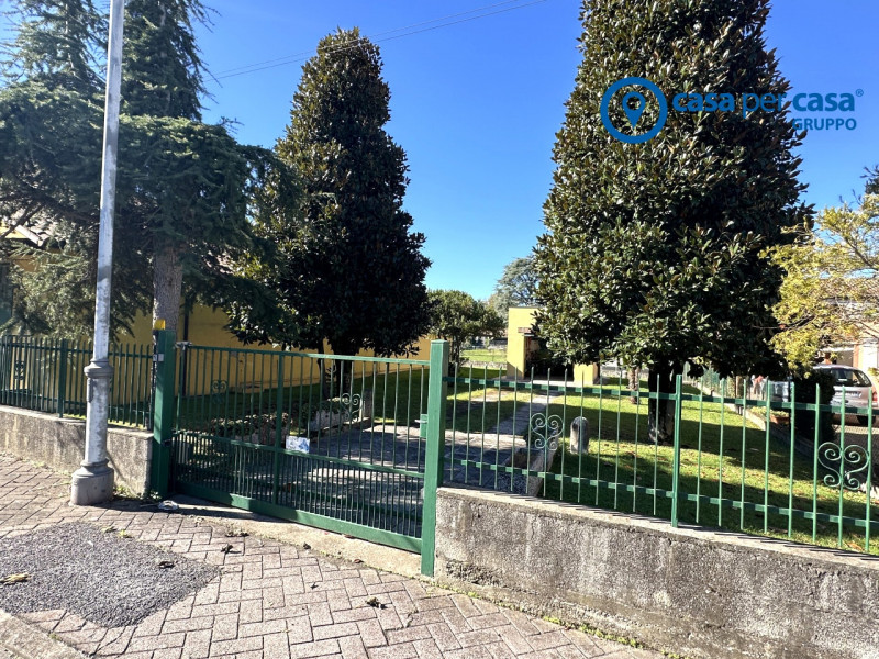 APPROVATO GRUPPO CASA PER CASA: VALUTATO, CONTROLLATO, GESTITO IN ESCLUSIVA

ZONA: Posizionata ne...