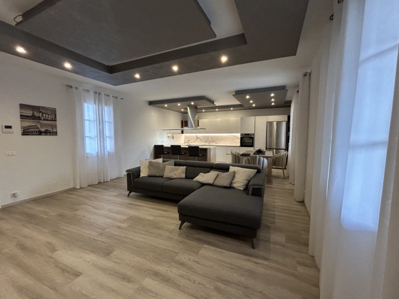 In una zona riservata di Mestrino, dove il silenzio e la privacy si fondono con la comodità dei s...