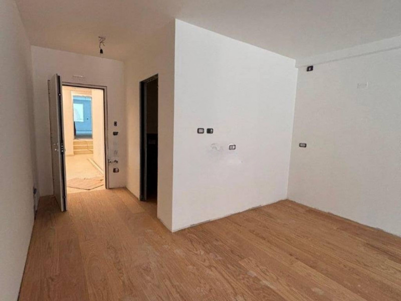 NUONO in pronta consegna 

Centro Via Savonarola

Dotato delle tecnologie più moderne per consent...