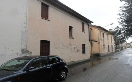 Rif. A.A.211-24

Vendita all'asta - porzione di fabbricato in linea su 2 livelli in data 02  dice...