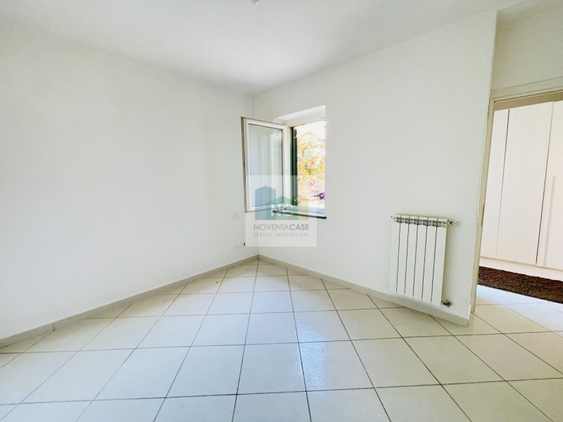 Barano d'Ischia, nella tranquilla e ricercata zona di Piedimonte. Ti proponiamo un appartamento l...