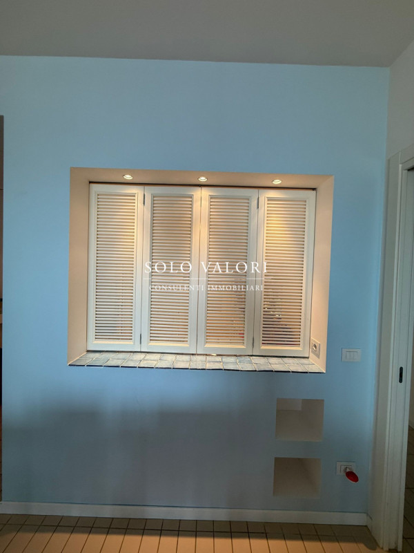 Esclusivo Appartamento Fronte Mare a Jesolo – 3 Camere Matrimoniali, Ampio Terrazzo Abitabile

In...