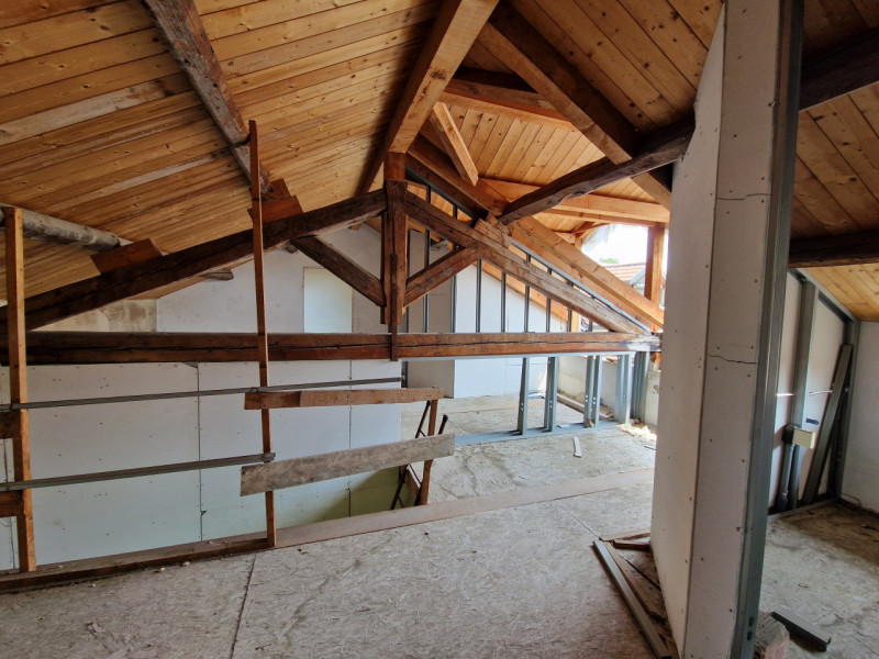 ottimo appartamento in fase di completa ristrutturazione. Disposto su due livelli, l'ingresso si ...