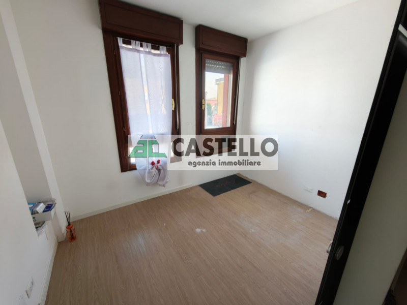 Vigodarzere centro ufficio di circa 65/70mq con ingresso indipendente e poche spese condominiali,...