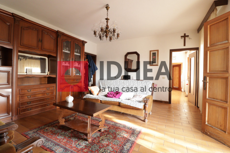 MONTEBELLUNA - ZONA INDUSTRIALE

""" RIFERIMENTO FGMB1 """

Visita il nostro sito https://idhea.i...