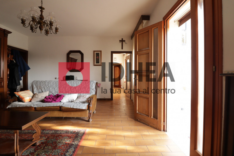 MONTEBELLUNA - ZONA INDUSTRIALE

""" RIFERIMENTO FGMB1 """

Visita il nostro sito https://idhea.i...