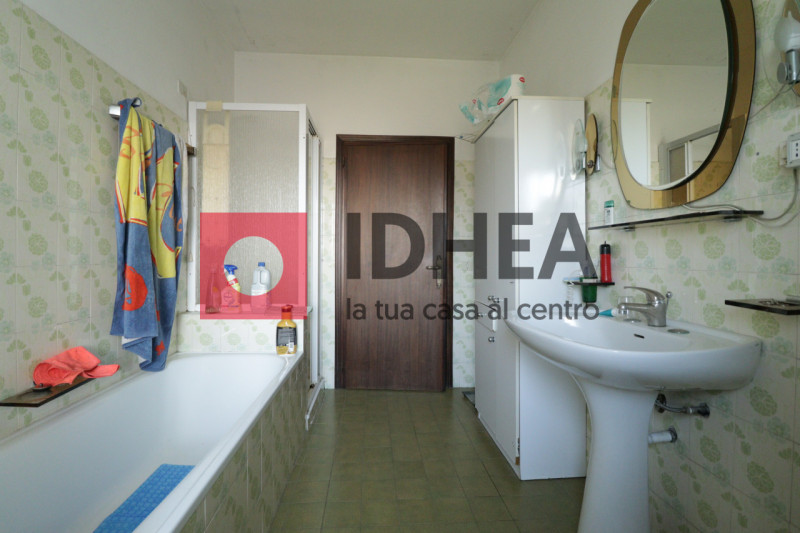 MONTEBELLUNA - ZONA INDUSTRIALE

""" RIFERIMENTO FGMB1 """

Visita il nostro sito https://idhea.i...