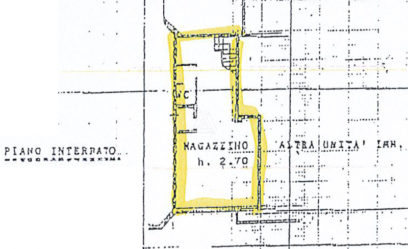 L'Agenzia IRIS propone in vendita luminoso negozio in posizione centrale a Castelfranco Veneto

L...