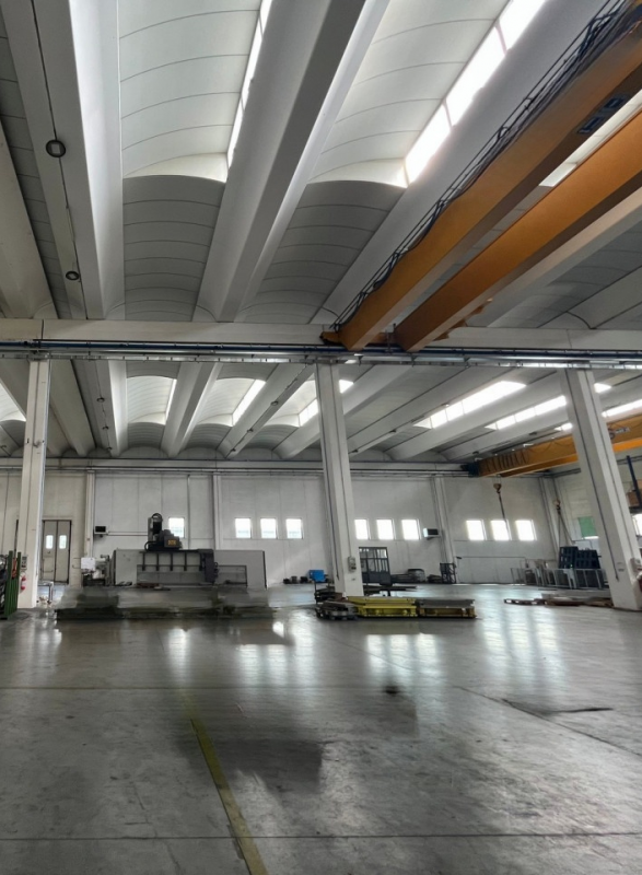 Rif. D219 (per info 338 9387816 Matteo – 393 1710719 Fabrizio)

Capannone  in buone condizioni. S...