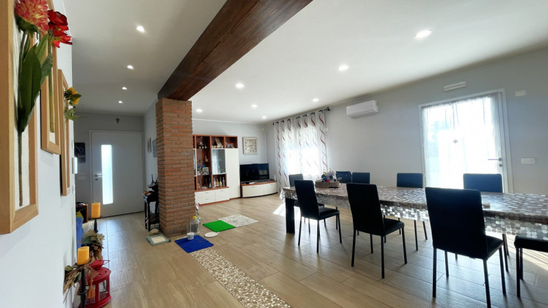 Cerchi una Casa Singola, spaziosa e moderna?
Leggi qui sotto!


Ciao da Arcobaleno Consulenti Imm...