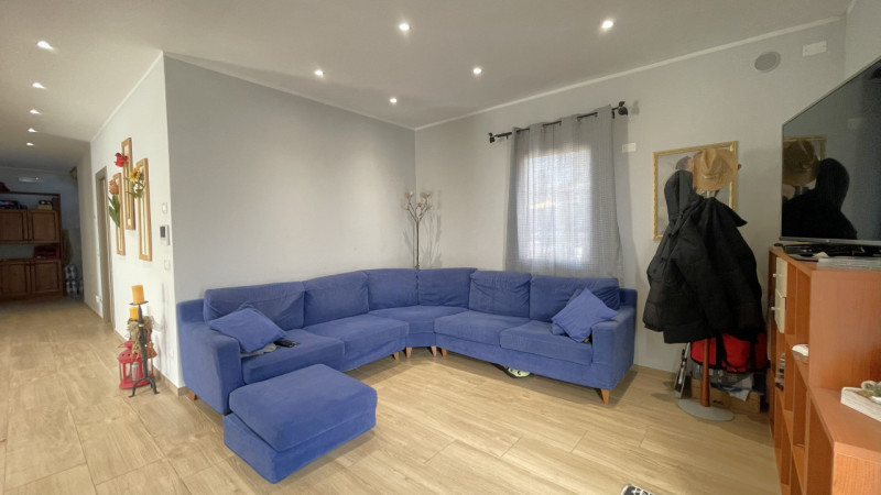 Cerchi una Casa Singola, spaziosa e moderna?
Leggi qui sotto!


Ciao da Arcobaleno Consulenti Imm...