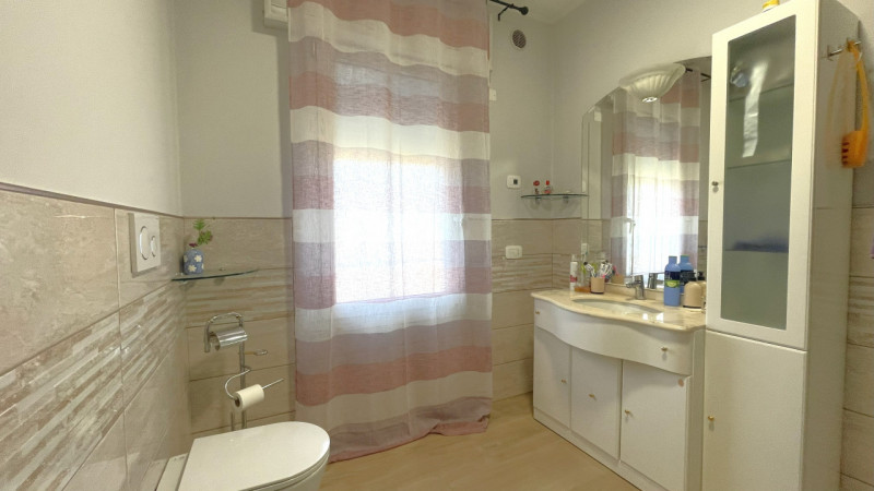 Cerchi una Casa Singola, spaziosa e moderna?
Leggi qui sotto!


Ciao da Arcobaleno Consulenti Imm...