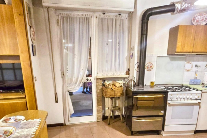 Quest’immobile viene venduto tramite asta online.

Quota di villetta sita a Nove (VI), via Antoni...