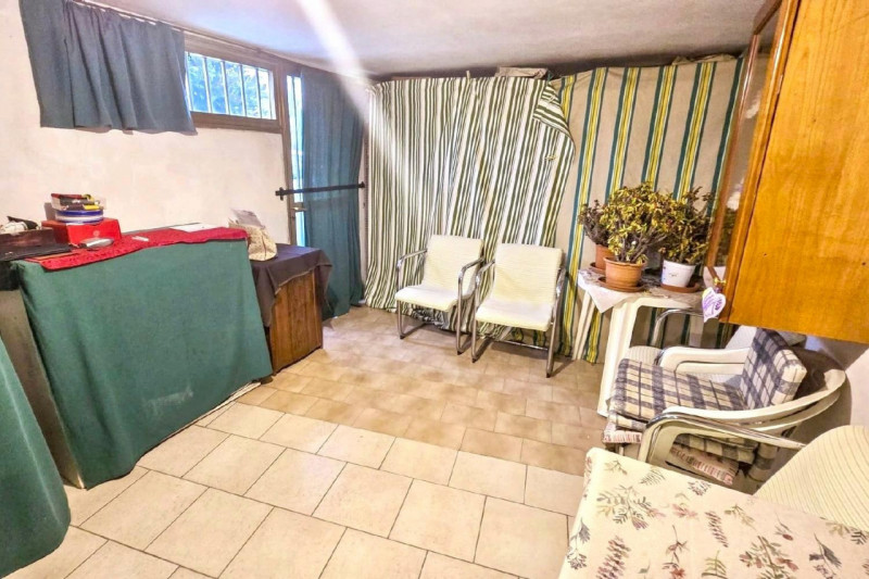 Quest’immobile viene venduto tramite asta online.

Quota di villetta sita a Nove (VI), via Antoni...