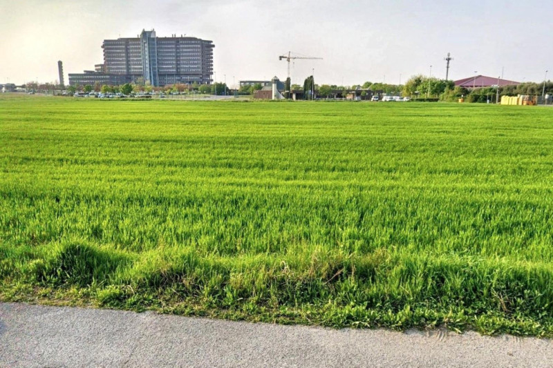 Quest’immobile viene venduto tramite asta online.

Quota di terreno sito a Bassano del Grappa (VI...