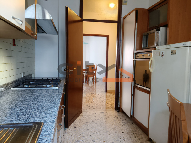 TRICAMERE IN LOCAZIONE BASSANO DEL GRAPPA - APPENA FUORI LE MURA DEL CENTRO STORICO.
Proponiamo i...