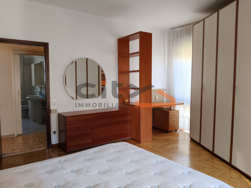 TRICAMERE IN LOCAZIONE BASSANO DEL GRAPPA - APPENA FUORI LE MURA DEL CENTRO STORICO.
Proponiamo i...