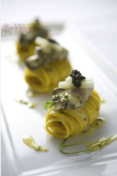 Nel cuore della provincia di Treviso, affacciato sull'argine del suggestivo fiume Sile, vi presen...